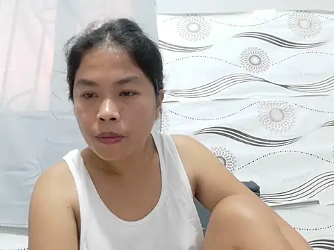 Hotpinaymorena webcam