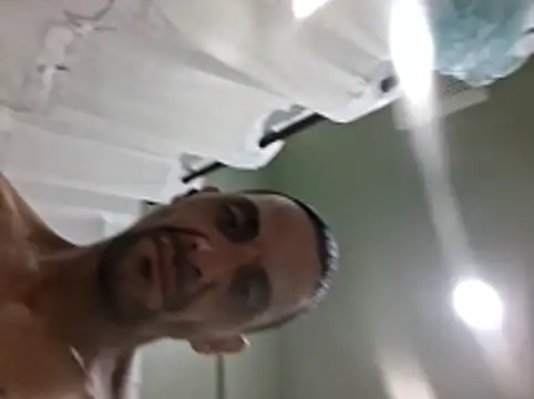 OutgoingNickel57 webcam