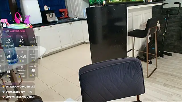 Layla- webcam