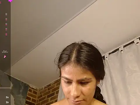 Salome_Cherie webcam