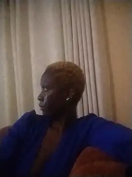 prettymarir webcam
