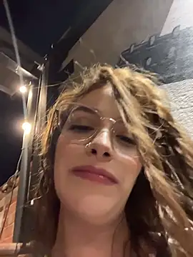 alysa_g_ webcam