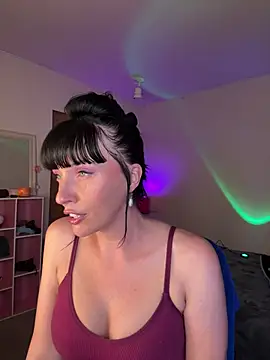 MaciiMayy webcam