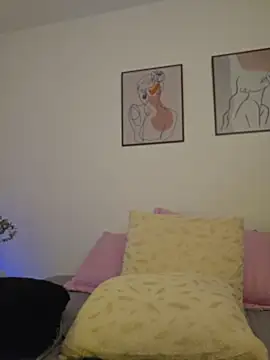 Victoria_Evanss webcam