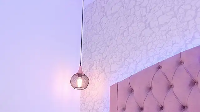 saraa_joness_ webcam