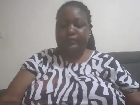 fat_ebonyqueen webcam