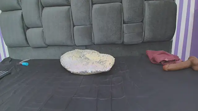 Naya_Ariam webcam