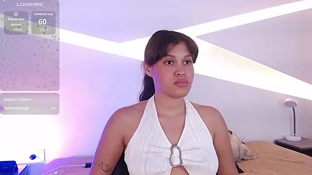 Kitty_Desire2 webcam