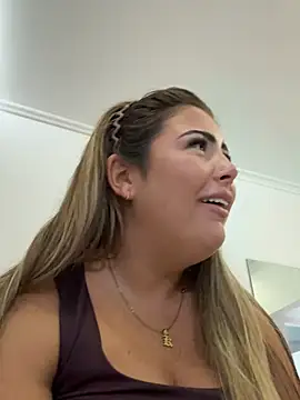 hiddensecretxx webcam