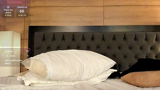 AlexahRosse webcam