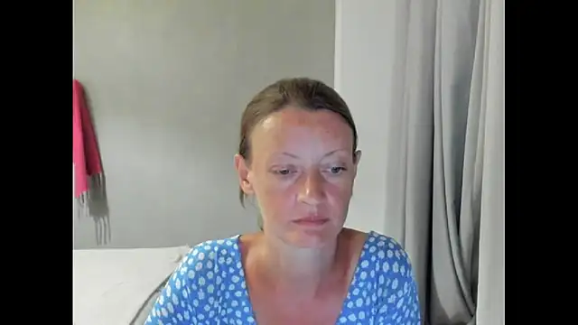 VelvetZara webcam