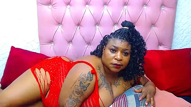 Ebonyhotass26 webcam