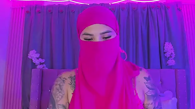 Nayla-Mouna