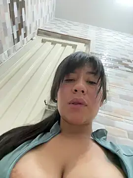 kim_monti webcam