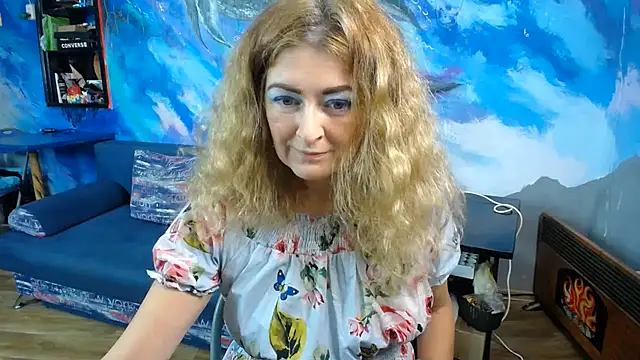 Helen1974 webcam