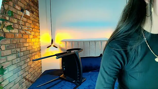 LiaCooper_ webcam