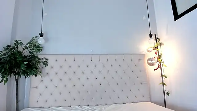 Victoria_Coleman webcam