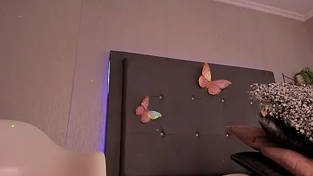 emma_lye webcam