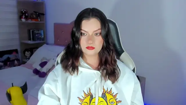 OphelianaRose33 webcam