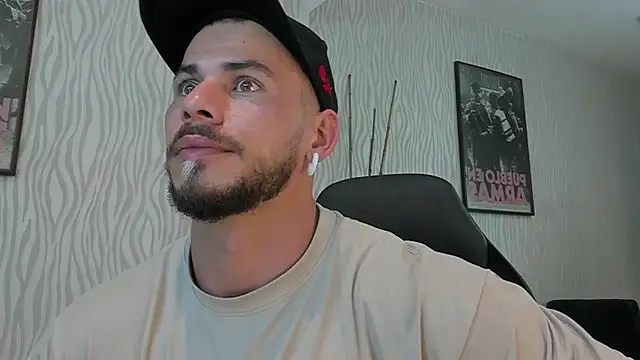 dylan_jacobx webcam