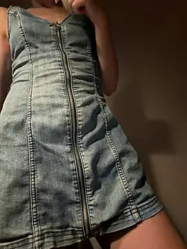 ElenaWhitmore webcam