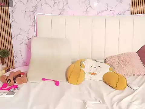 Yaizasexy_lov webcam