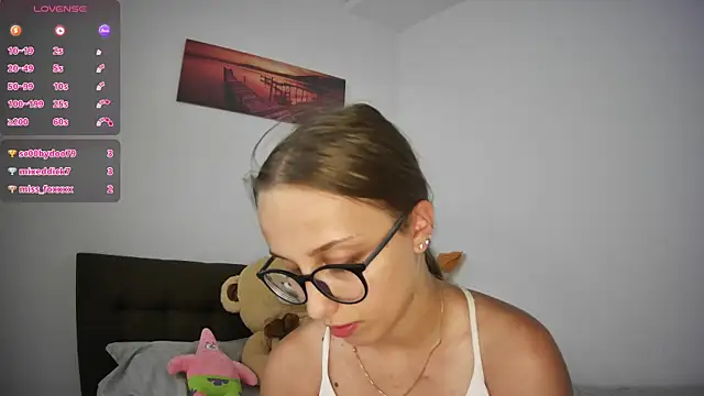 Trissy_Terry webcam