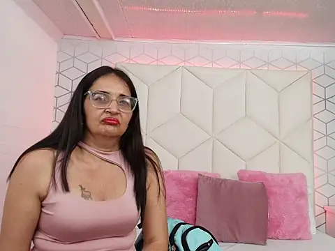 VickyBellmont webcam