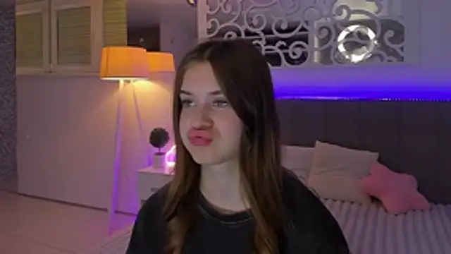 LuisaClover webcam