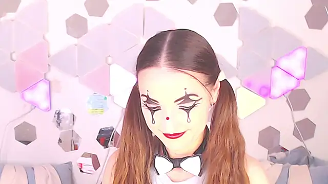 lexikiss - LexiKiss's free webcam - UK Sex Cams