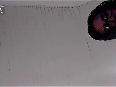 valka_collinss webcam