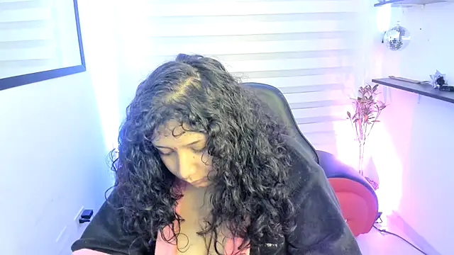 Agatha_Marin webcam