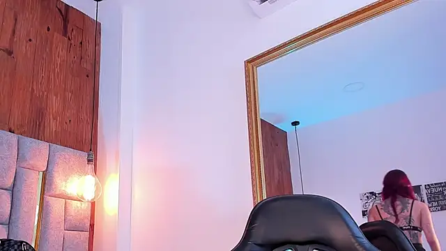 camilaa_smith_ webcam