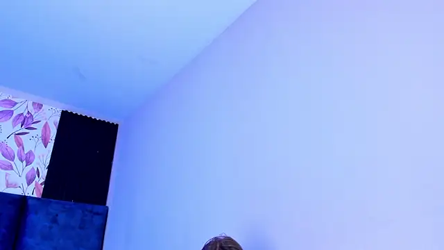 AmmyJones_ webcam