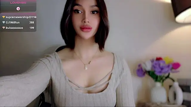 Anna_HollyDoll webcam