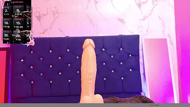 Dakotaa_Johnson webcam