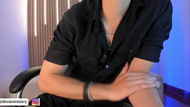 Dorianmistery2322_ webcam