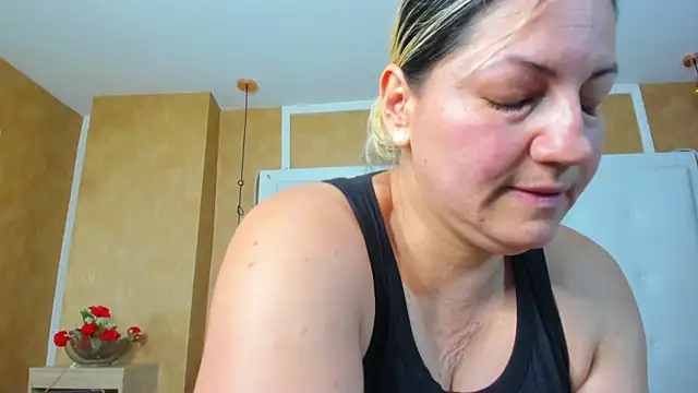 Heidy_milf webcam