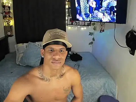 JUANBIGCOCK21CM webcam
