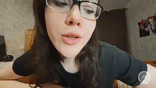 RachelSav webcam