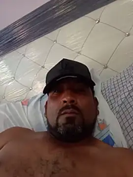Ernesthot82 webcam