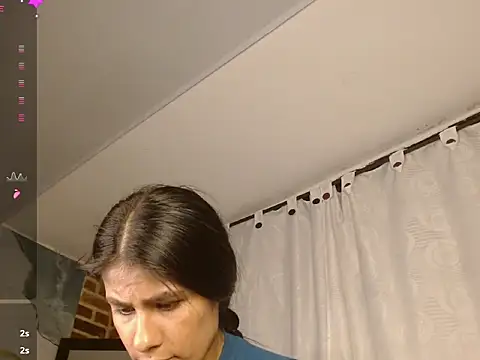 Salome_Cherie webcam