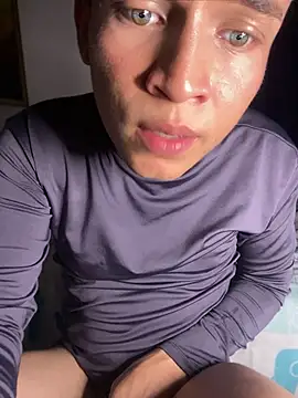 _Leo_Boy webcam