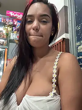 Sara-77 webcam