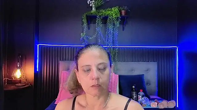 sasi_luna webcam
