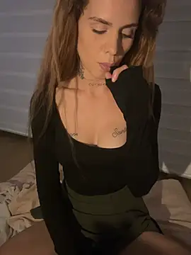 EmiliaCatalina live sex cam