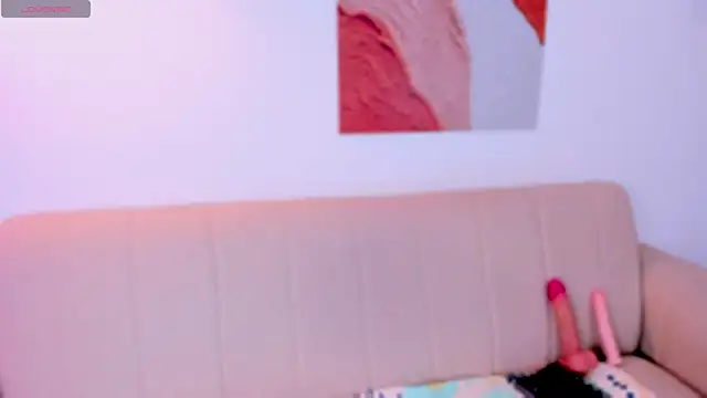 nyx_velvet webcam