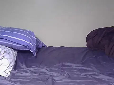 pookie_smiles webcam