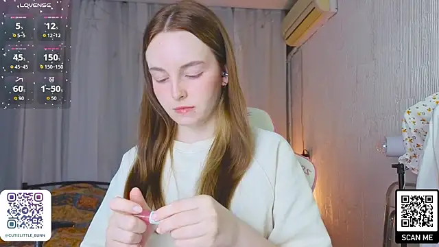 bae_cake_ webcam