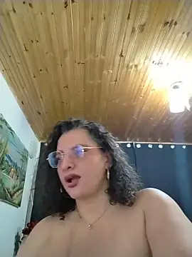 Aleja_Gonzales webcam